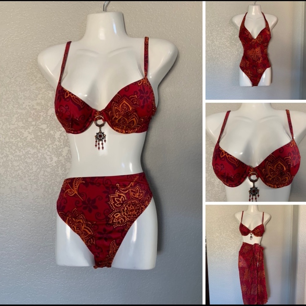 Victoria’s Secret BUNDLE 4 pc Hibiscus swimsuit